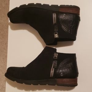 Sorel Major Low Bootie